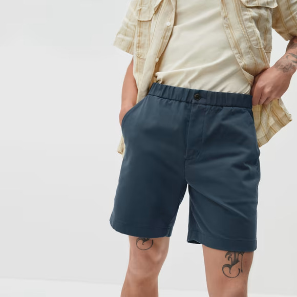 Everlane Uniform Men's King Fisher Blue Performance Chino Shorts size S Outdoor - Picture 1 of 8